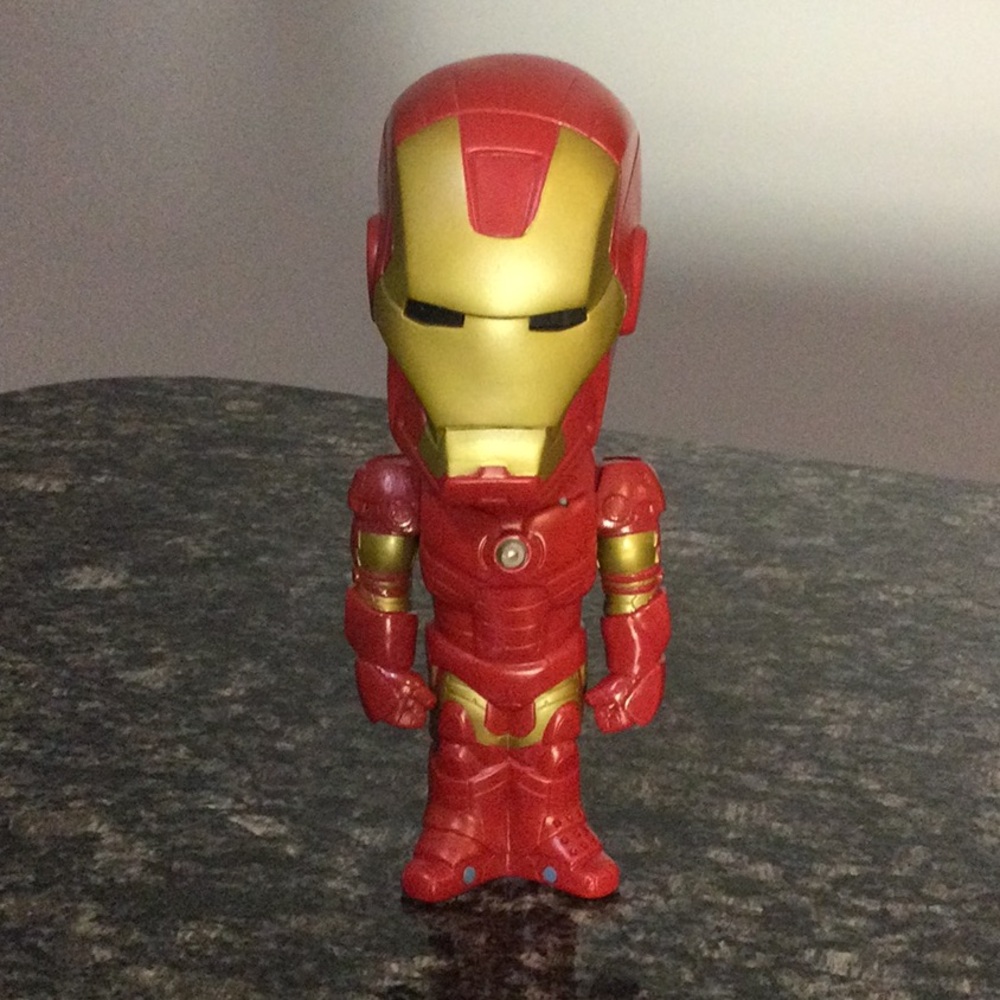 Marvel “Iron Man” Bobblehead (+ gift)